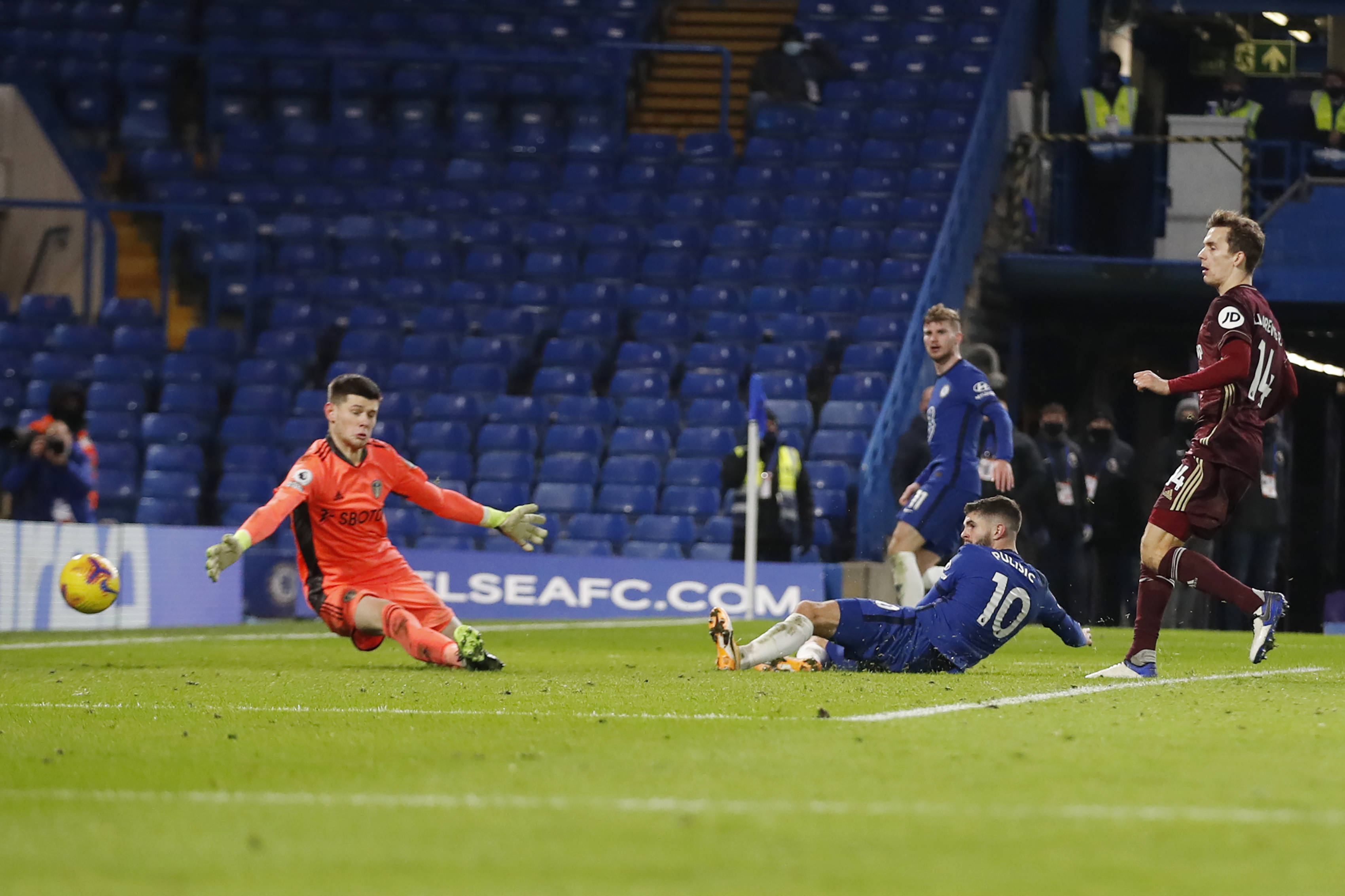 缝融入球队 缝融入球队