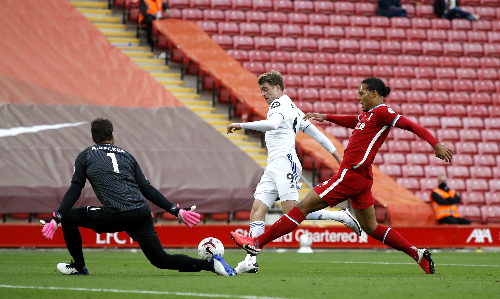 前急需的进 前急需的进